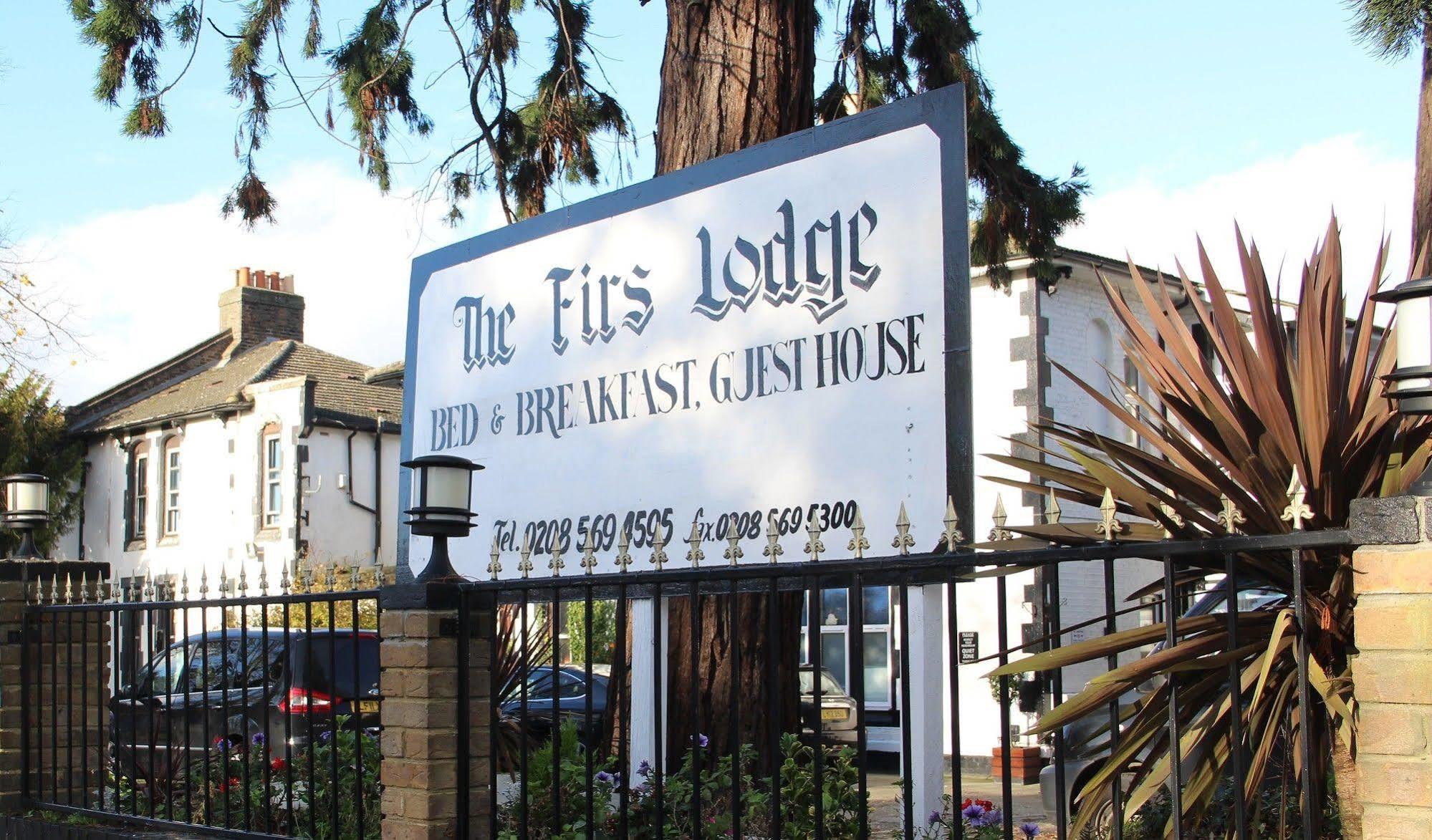 Oyo Firs Lodge London Heathrow Хаунслоу Экстерьер фото